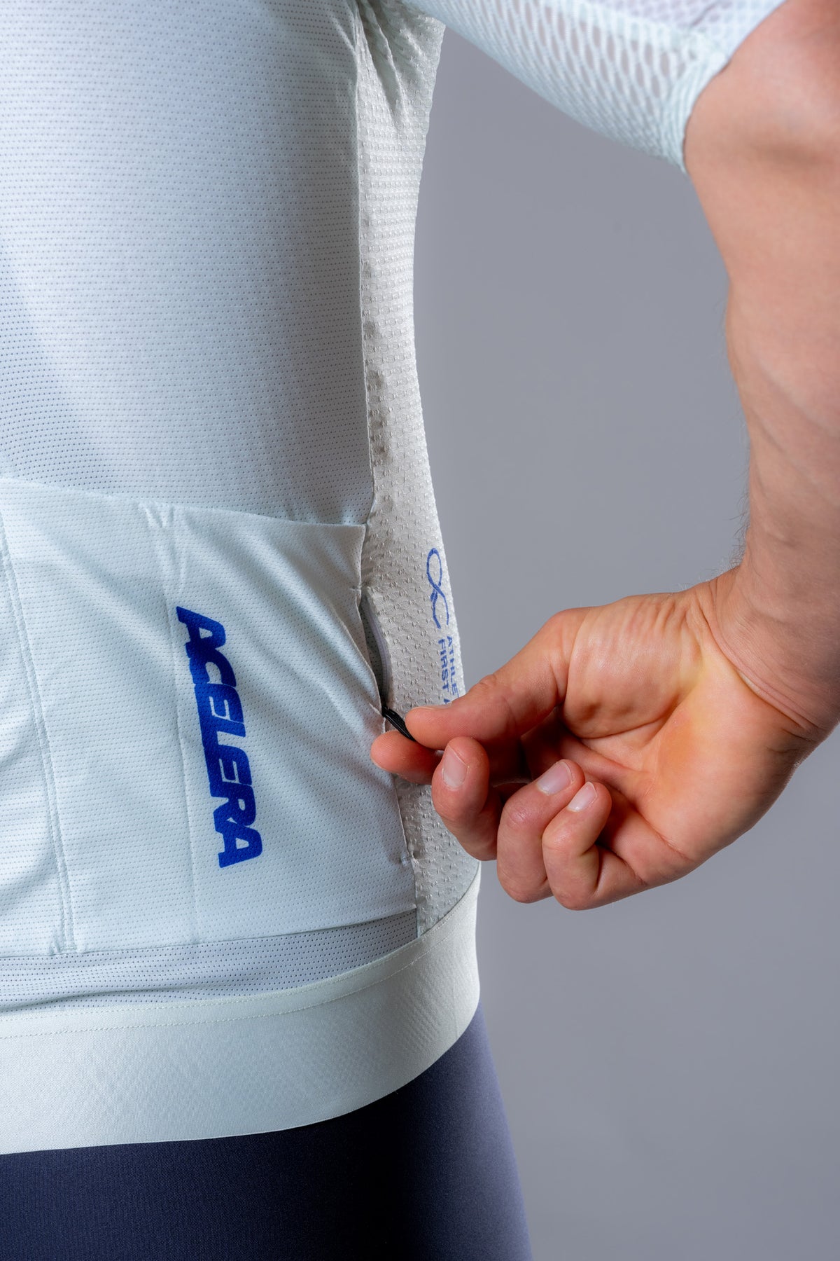 Acelera Men Pro cycling jersey Short Sleeve - Soft Mint Detail #Color_Soft Mint
