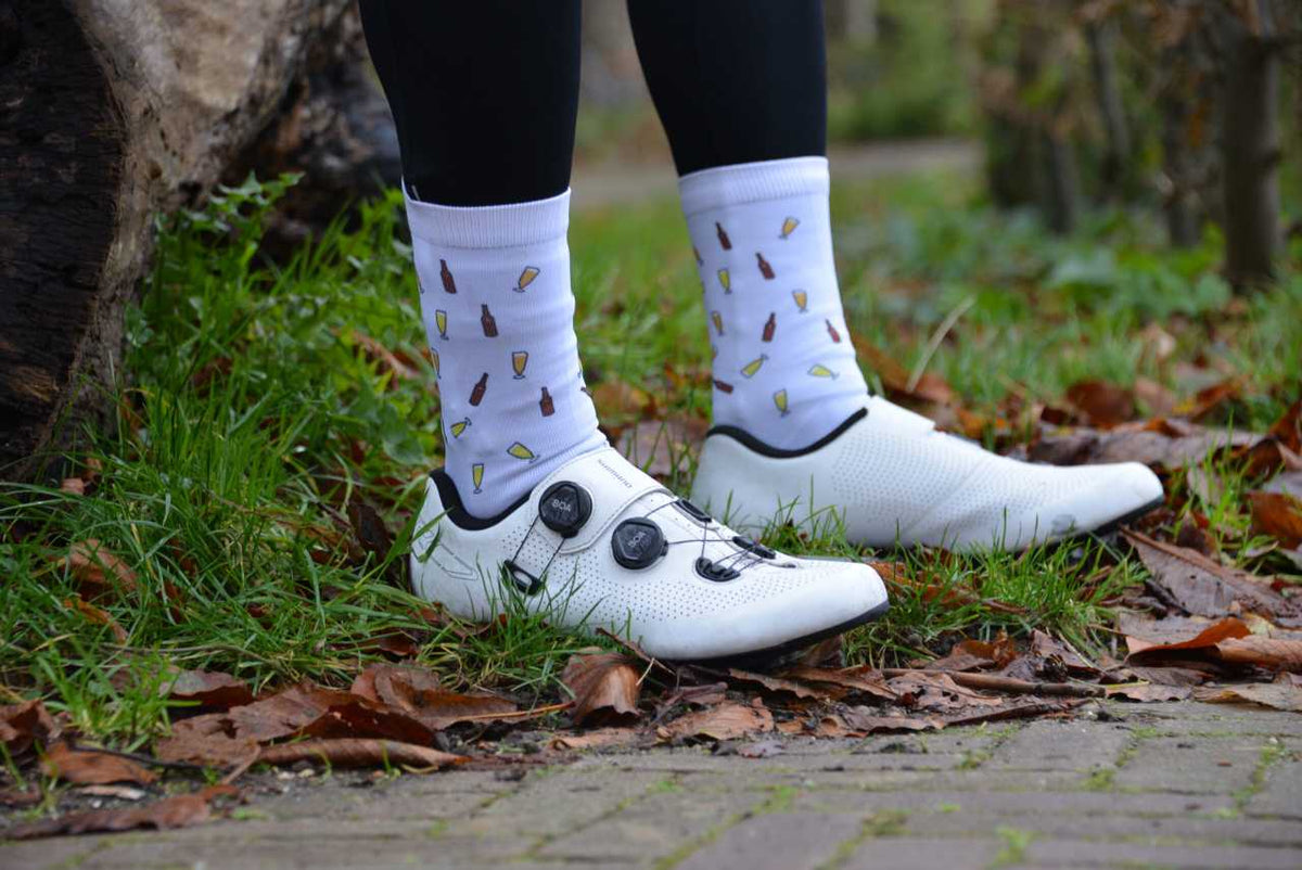 Waar moet je op letten bij de aanschaf van goede wielersokken?